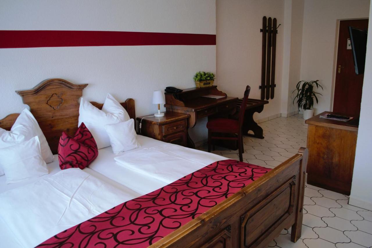 Hotel Weinhaus Wiedemann Ginsheim Gustavsburg Ruang foto